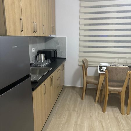 Kevi 'S Place Τίρανα Εξωτερικό φωτογραφία