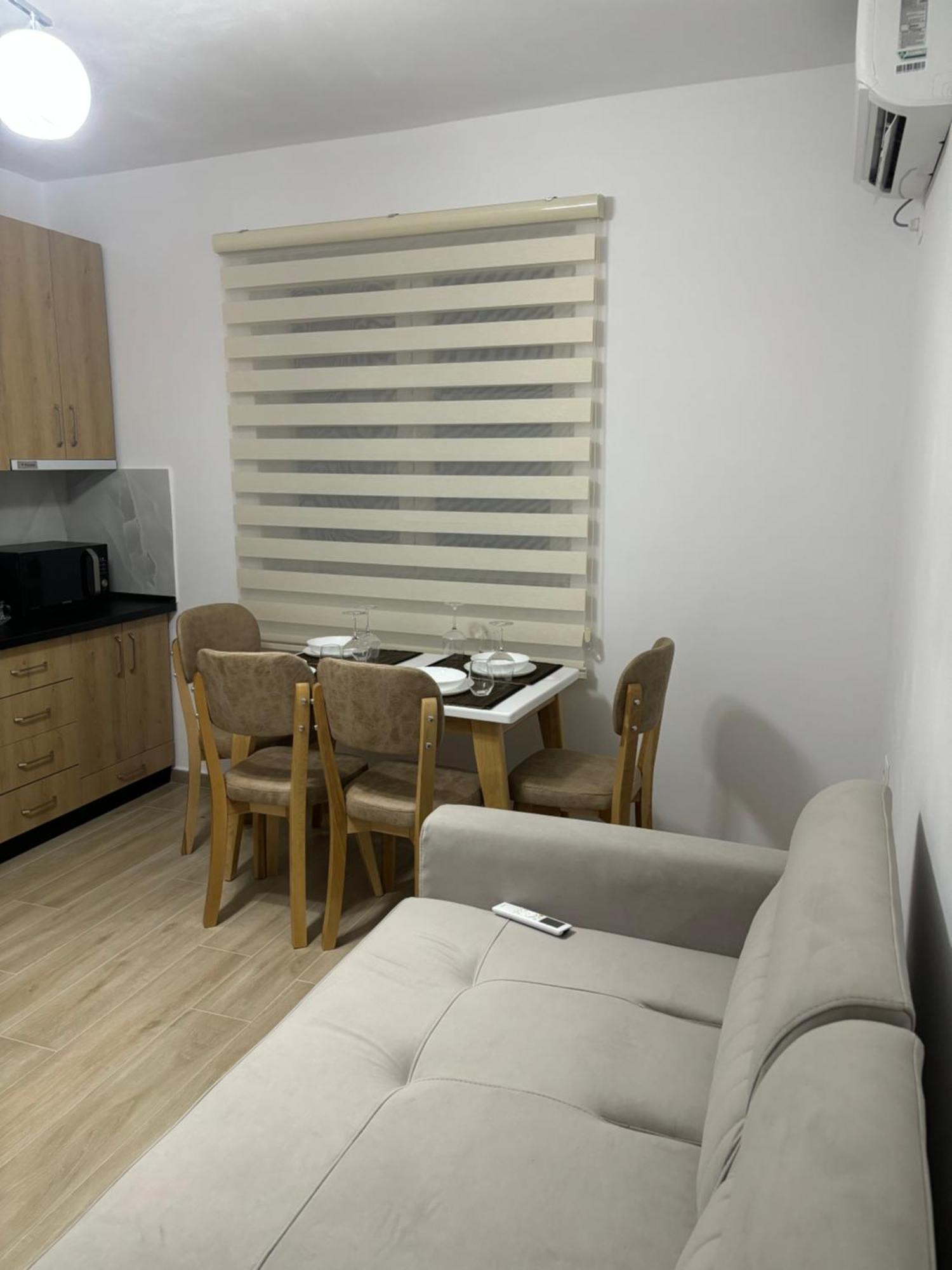 Kevi 'S Place Τίρανα Εξωτερικό φωτογραφία