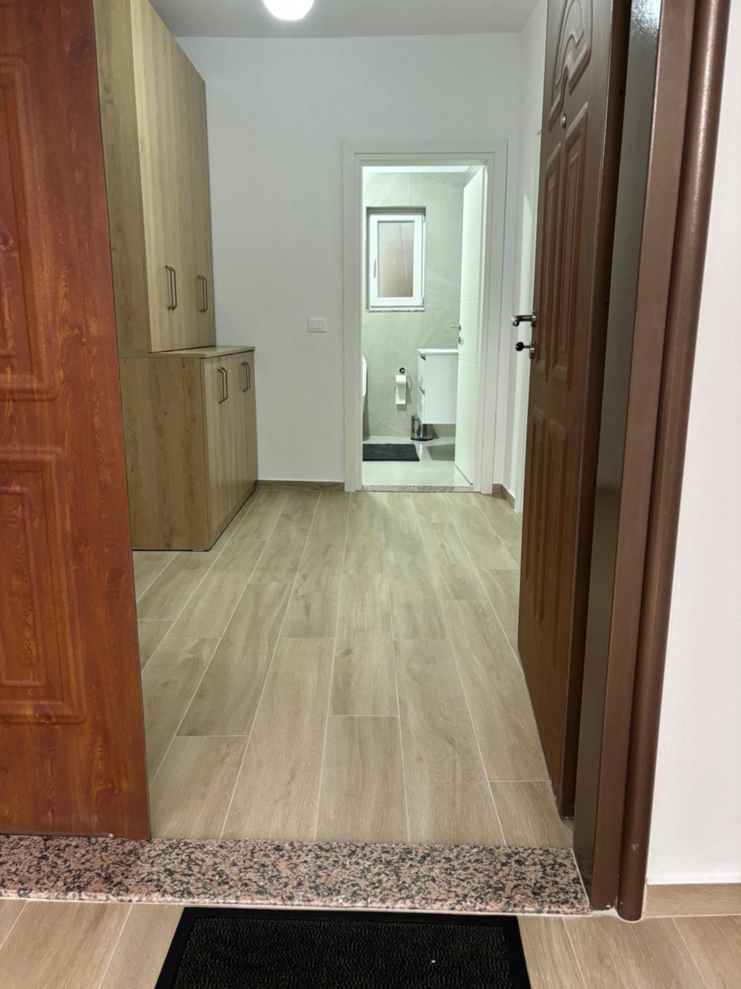 Kevi 'S Place Τίρανα Εξωτερικό φωτογραφία