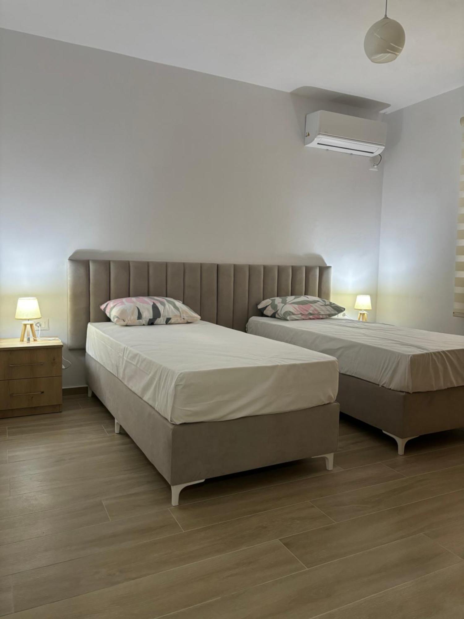 Kevi 'S Place Τίρανα Εξωτερικό φωτογραφία